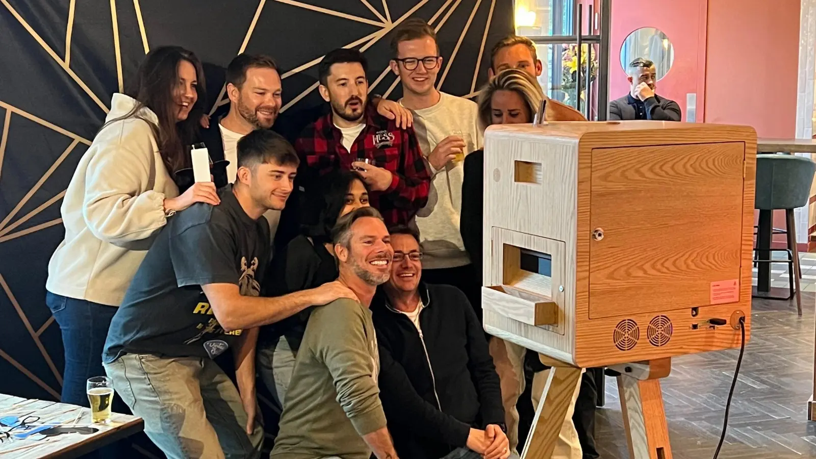 Pixoo PhotoBooth Premium Lille - Location pour mariage et événements