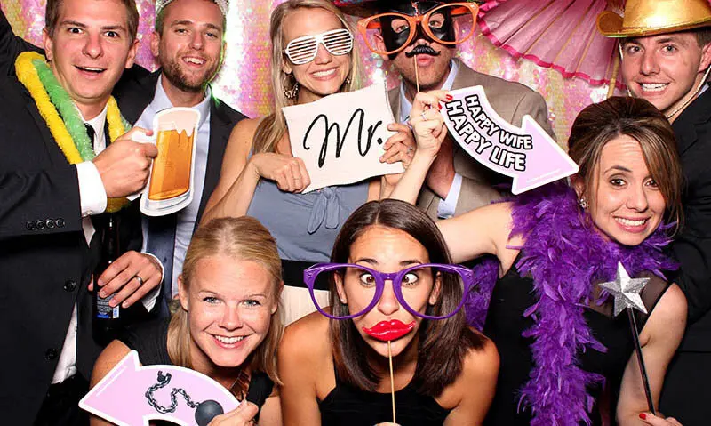 Photobooth glitter Lille - Animation festive avec paillettes